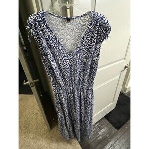 Lands End Sz Large (14-16) Blue White V Neck Long Dress